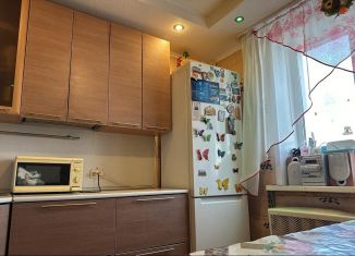 Продажа трехкомнатной квартиры, 67 м2, Коми, Октябрьский проспект, 136