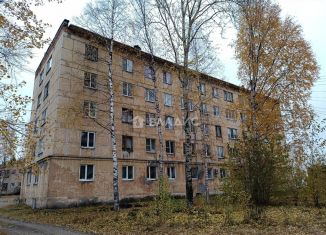 Продам 2-ком. квартиру, 40.8 м2, Карелия, Лейгубская улица, 1