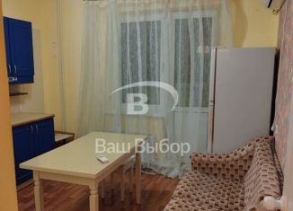 Продам 1-ком. квартиру, 36 м2, Ростовская область, улица Петренко, 14