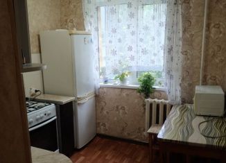 Аренда 2-ком. квартиры, 44 м2, Салават, улица Калинина, 73