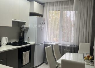 Продам 4-ком. квартиру, 77.6 м2, Чебоксары, проспект Тракторостроителей, 45