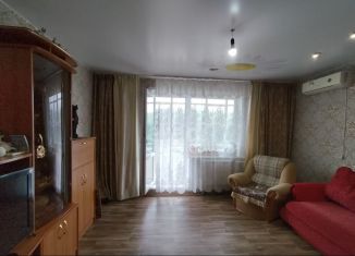 Продажа 2-комнатной квартиры, 53 м2, Красноярск, улица Кутузова, 73А