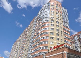 Продажа трехкомнатной квартиры, 97 м2, Краснодар, улица Цезаря Куникова, 24к1, ЖК Времена Года 3