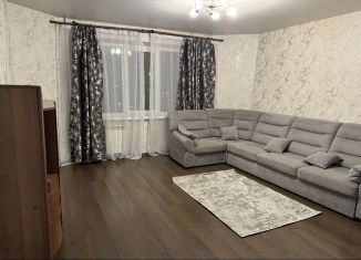 2-комнатная квартира в аренду, 53 м2, Красноярск, улица Алексеева, 12