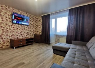 Двухкомнатная квартира в аренду, 50 м2, Абакан, улица Комарова, 20