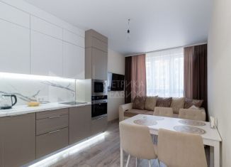 Продам 2-ком. квартиру, 60 м2, Тюменская область, улица Петра Ершова, 14