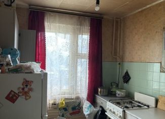 Продаю трехкомнатную квартиру, 62 м2, Киров, улица Космонавта Владислава Волкова, 5