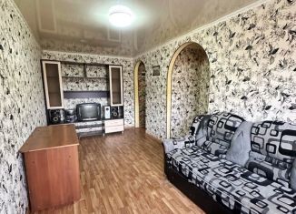 Продам 2-комнатную квартиру, 35.6 м2, Салават, улица Строителей, 1