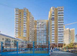 Продажа 3-ком. квартиры, 78.4 м2, Екатеринбург, метро Чкаловская, улица Белинского, 171