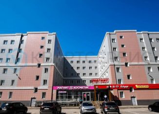 Продаю торговую площадь, 304.5 м2, Омск, Октябрьская улица, 87