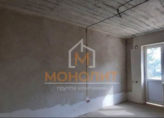 Продаю 1-ком. квартиру, 41 м2, Горячий Ключ, Кубанская улица, 34