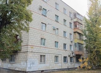 Продам 2-ком. квартиру, 43.8 м2, Волгоградская область, улица Таращанцев, 34