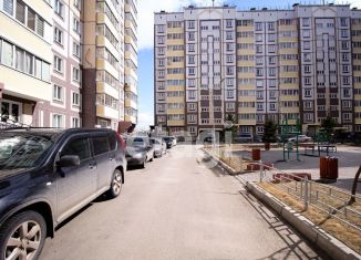 Двухкомнатная квартира на продажу, 53 м2, Красноярск, улица Урванцева, 15, ЖК Зелёный Городок