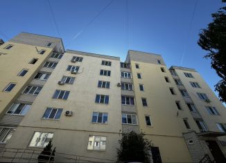 Продается двухкомнатная квартира, 60 м2, Саратов, улица имени Н.В. Исаева, 23