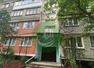 Продаю 4-комнатную квартиру, 72.6 м2, Ставропольский край, Октябрьская улица, 446