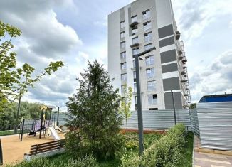 Продается двухкомнатная квартира, 50.7 м2, Брянск, улица Комарова, 47а