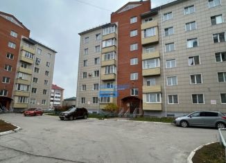 Продам трехкомнатную квартиру, 74.1 м2, Бийск, улица Михаила Ломоносова, 35/1