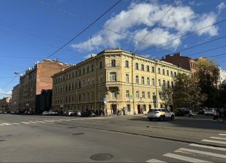 Продажа комнаты, 17.7 м2, Санкт-Петербург, 10-я линия Васильевского острова, 25/42