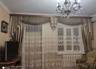 Сдаю дом, 70 м2, Махачкала, улица Ирчи Казака, 37А