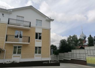 Продам 2-ком. квартиру, 62.8 м2, Кострома, Воскресенский переулок, 9