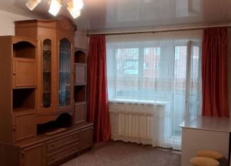 Сдаю в аренду 2-ком. квартиру, 45 м2, Омская область, бульвар Победы, 6