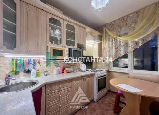 Продается двухкомнатная квартира, 52 м2, Миасс, улица Лихачёва, 35