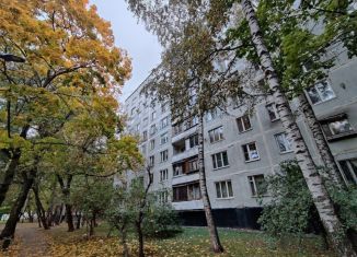 Продам квартиру студию, 12.2 м2, Москва, метро Пражская, Донбасская улица, 6