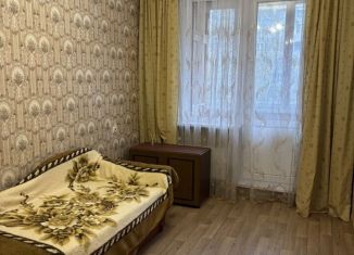 Аренда 3-ком. квартиры, 65 м2, Москва, Абрамцевская улица, 5, метро Алтуфьево