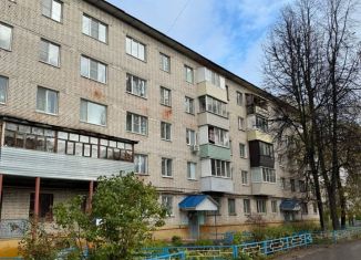 Продажа 2-комнатной квартиры, 46.2 м2, Чебоксары, улица Ленинского Комсомола, 26к1