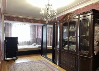 Продам 3-ком. квартиру, 110 м2, Дербент, Приморская улица, 35А