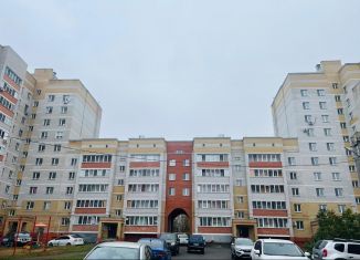 Продается 2-ком. квартира, 72.5 м2, село Осиново, улица Ленина, 6