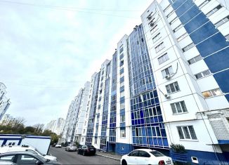 Продам однокомнатную квартиру, 39 м2, Курская область, улица Майский Бульвар, 21