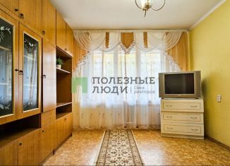 Продаю 1-комнатную квартиру, 28.7 м2, Татарстан, улица Шамиля Усманова, 89