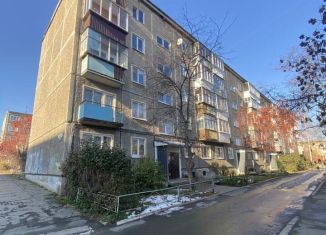 Продается трехкомнатная квартира, 59.4 м2, Свердловская область, улица Карла Маркса, 13