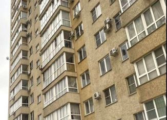 Продам 3-ком. квартиру, 77 м2, Ставропольский край, улица Лермонтова, 121