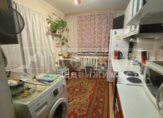 Продам 2-комнатную квартиру, 43 м2, Кемерово, Пролетарская улица, 26