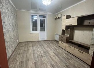 Продается однокомнатная квартира, 36 м2, Волгодонск, улица Гагарина, 42/9к5