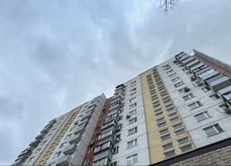 Сдам в аренду 3-комнатную квартиру, 75 м2, Москва, улица Сокольнический Вал, 40, улица Сокольнический Вал