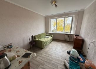 Сдается двухкомнатная квартира, 36 м2, Кисловодск, Красивая улица, 25