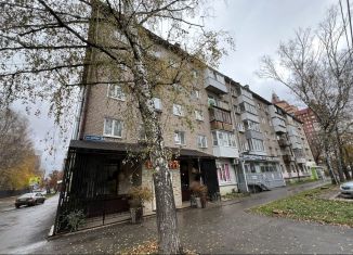 Сдам в аренду 2-ком. квартиру, 45 м2, Пермь, улица Газеты Звезда, 44