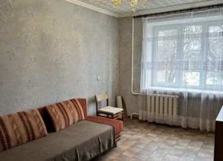 Сдаю в аренду комнату, 17 м2, Волгоград, улица Жолудева, 20А