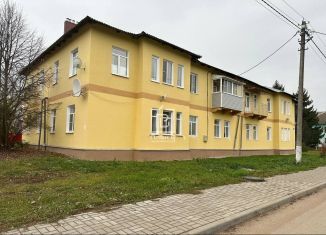 Продается 2-ком. квартира, 44 м2, Калужская область, Строительная улица, 5