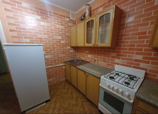 Сдается в аренду 2-ком. квартира, 50 м2, Воронеж, улица Перевёрткина