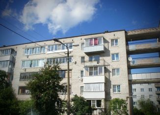 Продаю 1-комнатную квартиру, 30.7 м2, Новгородская область, улица Мерецкова, 12