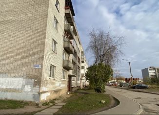 3-ком. квартира на продажу, 68 м2, Ленинградская область, улица Малоневский Канал, 12