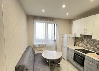 Сдаю в аренду 1-ком. квартиру, 40 м2, Мытищи, улица Разведчика Абеля, 1, ЖК Новое Медведково