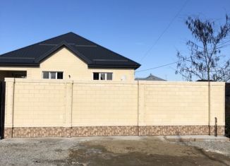 Продам дом, 200 м2, село Адиюх, улица Маремова