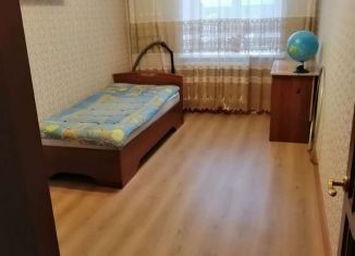 Сдам в аренду 3-ком. квартиру, 60 м2, Гусь-Хрустальный, Торфяная улица, 15