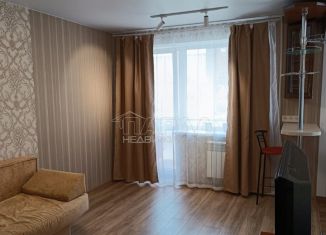 Продам 3-ком. квартиру, 60 м2, Симферополь, улица Крупской, 2