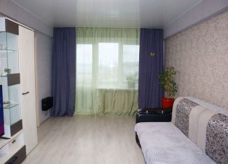 Продаю 2-комнатную квартиру, 45 м2, Череповец, улица Чкалова, 10